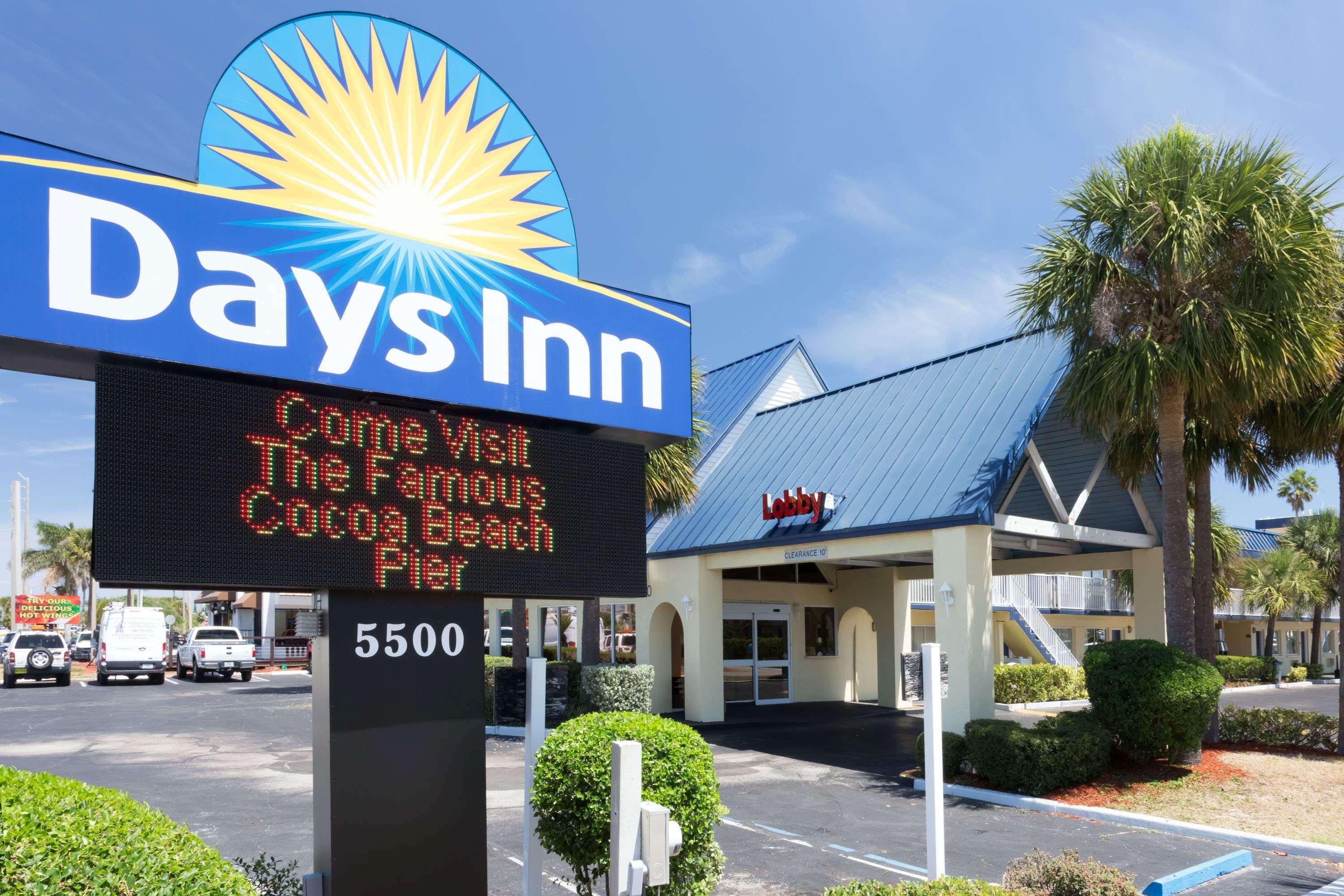 Days Inn By Wyndham Cocoa Beach Port Canaveral Luaran gambar