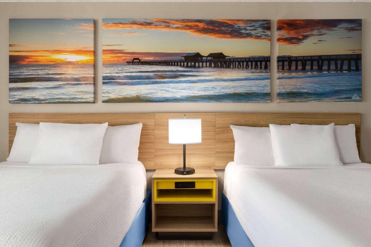 Days Inn By Wyndham Cocoa Beach Port Canaveral Luaran gambar
